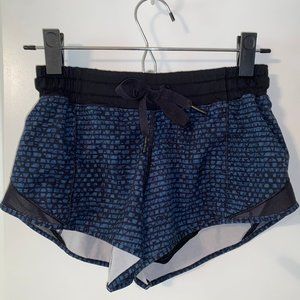 Hotty Hot Short 2.5"